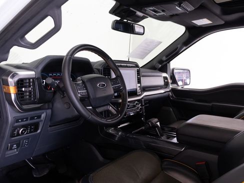 Used 2023 Ford F150 4x4 SuperCrew image 18