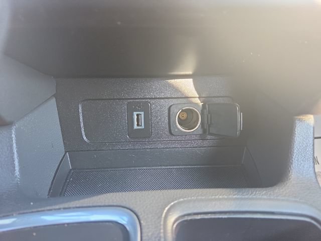 Used 2018 Ford Escape SE w/ SE Sync 3 Package FWD image 18