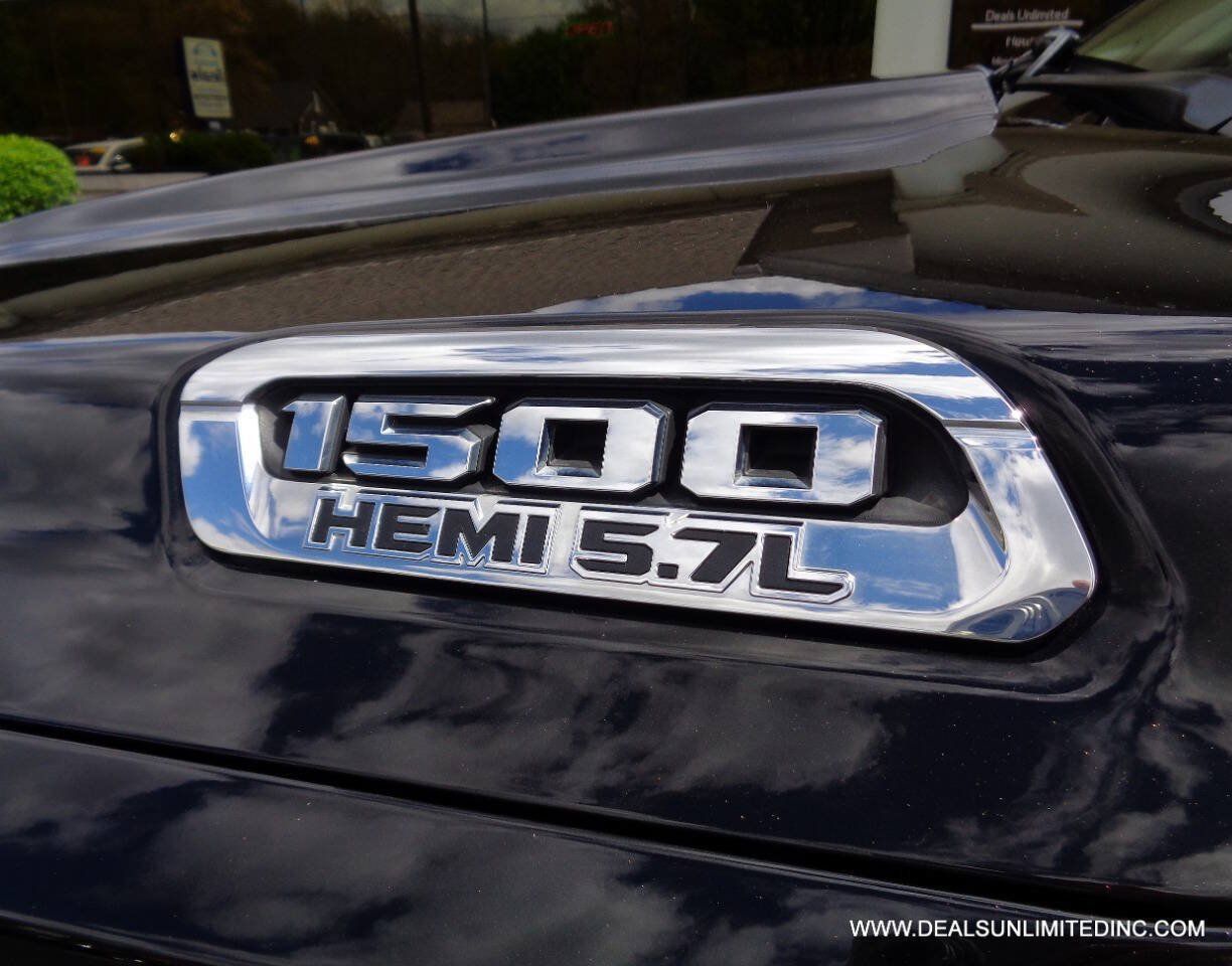Used 2020 RAM 1500 Big Horn AWD/4WD image 5