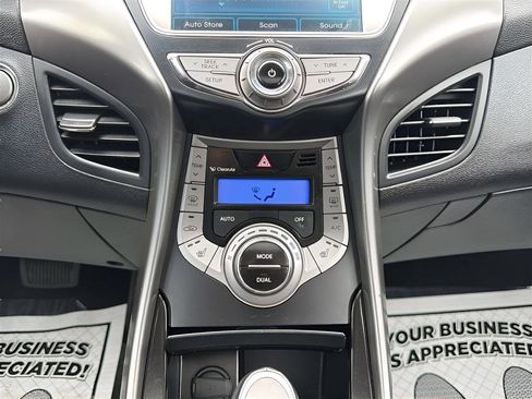 Used 2013 Hyundai Elantra Limited w/ Technology Pkg FWD image 20