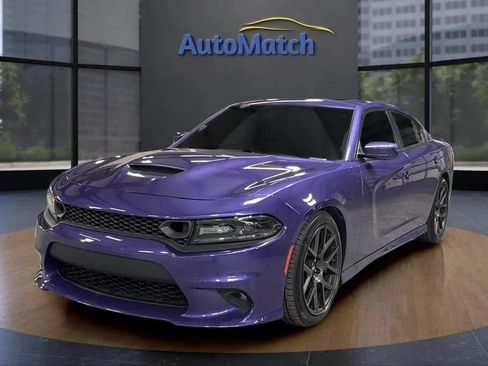 Used 2019 Dodge Charger Scat Pack w/ Plus Group image 4