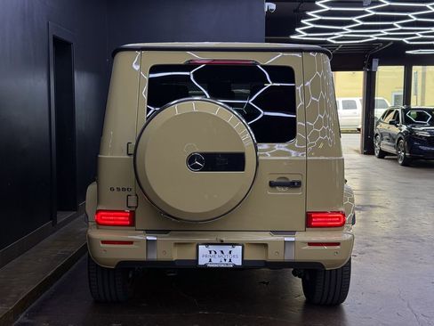 Used 2025 Mercedes-Benz G 580 w/ EQ Technology image 8