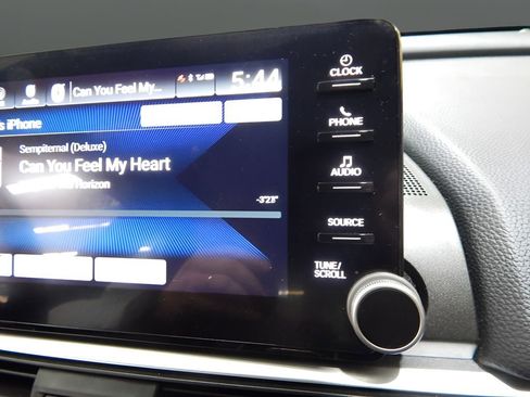 Used 2020 Honda Accord Sport image 24