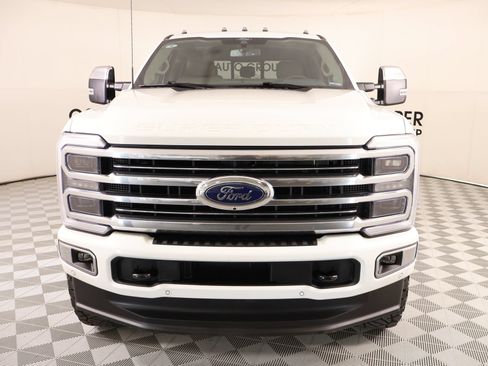 Used 2025 Ford F250 Platinum w/ Platinum Plus Package AWD/4WD image 10