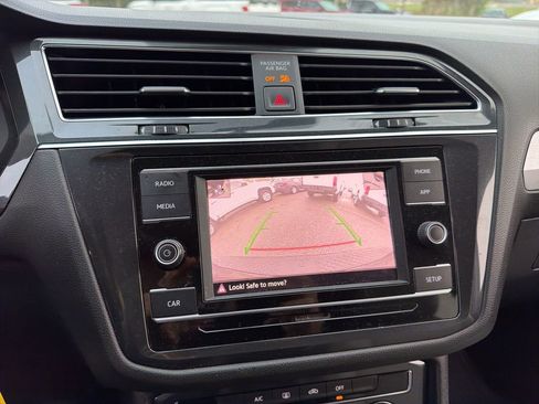 Used 2019 Volkswagen Tiguan S w/ Driver Assistance Package image 11