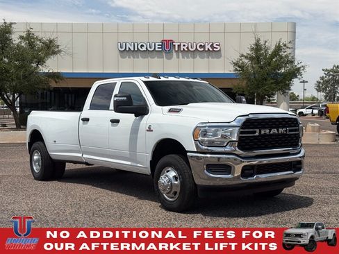 Used 2024 RAM 3500 Tradesman w/ Towing Technology Group AWD/4WD image 4