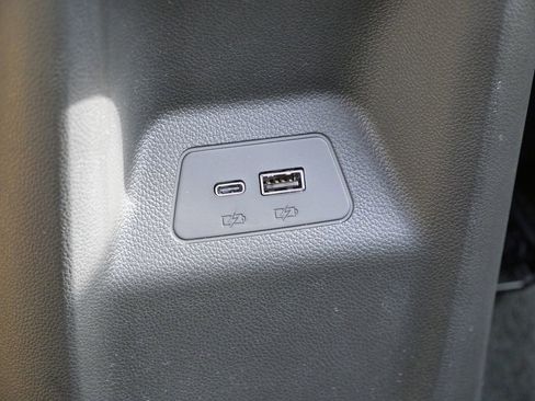 Used 2024 Buick Envision Preferred image 33