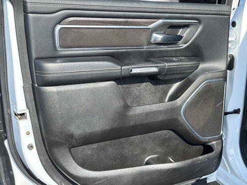 Used 2025 RAM 1500 Laramie AWD/4WD image 14