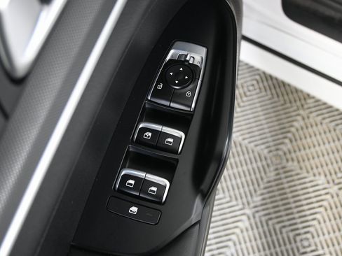 Used 2023 Kia K5 GT-Line image 19