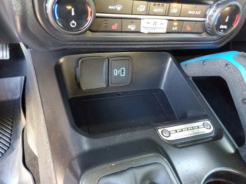 Used 2022 Ford Bronco Outer Banks image 25