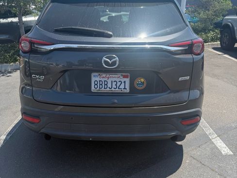 Used 2018 MAZDA CX-9 Touring w/ Touring Premium Package AWD/4WD image 2
