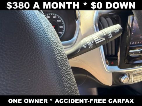 Used 2023 Chevrolet Traverse LS AWD/4WD image 14