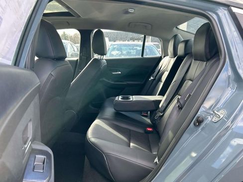 New 2026 Nissan Sentra SR w/ SR Premium Package FWD image 6