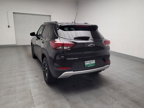 Used 2021 Chevrolet TrailBlazer LT w/ Convenience Package image 6