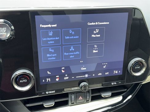 Used 2024 Lexus NX 250 250 NAV,CAM,SUNROOF,HTD STS,BL image 25