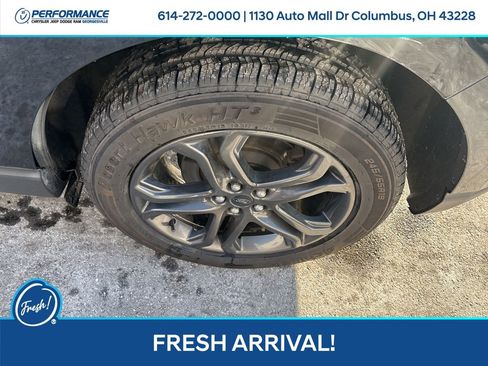 Used 2018 Ford Edge SEL w/ Equipment Group 201A image 11