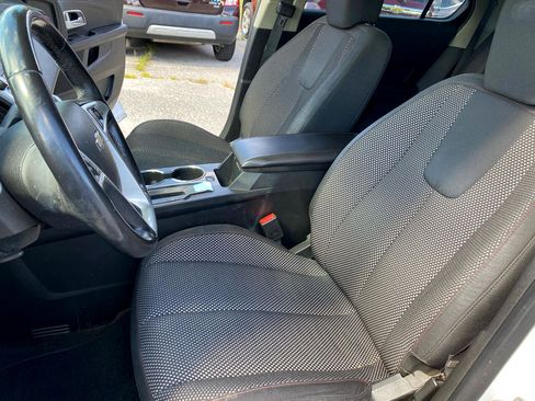 Used 2013 Chevrolet Equinox LT w/ Safety Package image 11