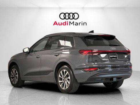 Used 2025 Audi Q6 e-tron Premium Plus AWD/4WD image 3