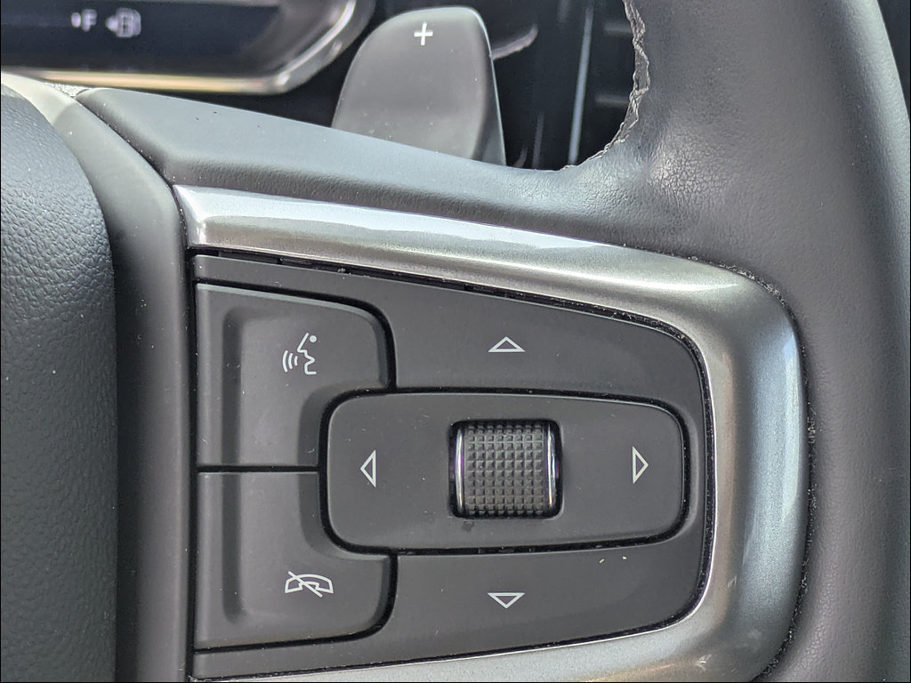 Certified 2025 Chevrolet Silverado 1500 LTZ AWD/4WD image 24