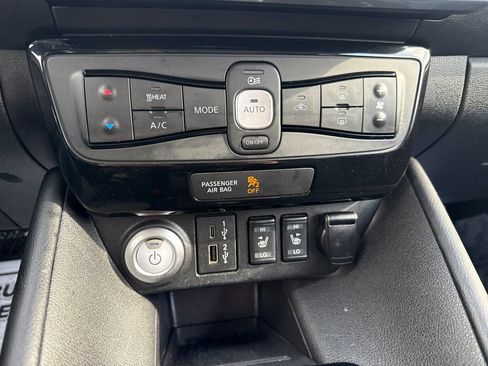 Used 2021 Nissan Leaf SV Plus image 25