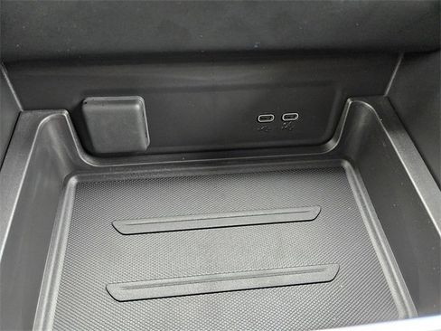 New 2026 GMC Sierra EV Elevation w/ LPO, Elevation Dark Package image 20