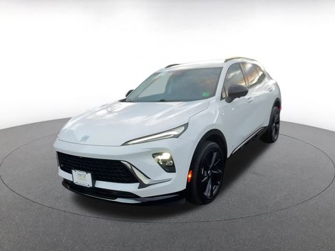 Used 2024 Buick Envision Sport Touring image 7