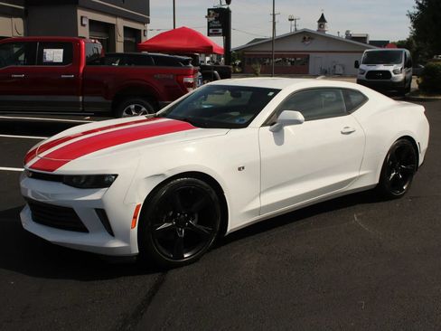 Used 2017 Chevrolet Camaro LT RWD image 1