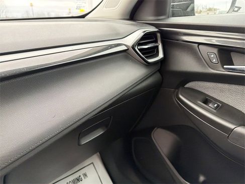 Used 2025 Chevrolet TrailBlazer LT image 23