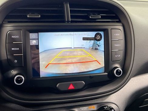 New 2025 Kia Soul LX image 13