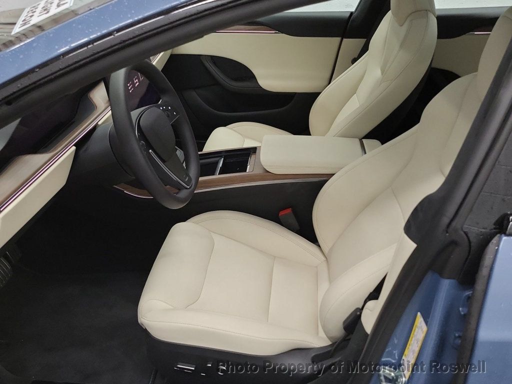 Used 2026 Tesla Model S AWD/4WD image 2