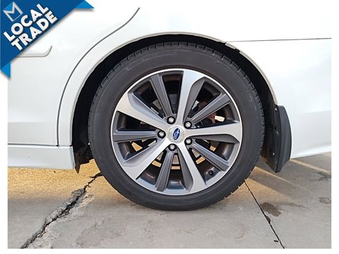 Used 2016 Subaru Legacy 3.6R Limited image 17