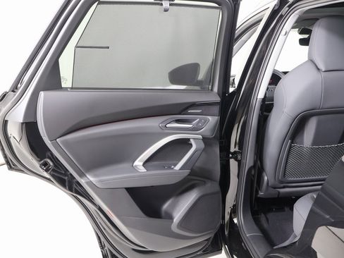 New 2025 Audi Q5 Prestige image 22