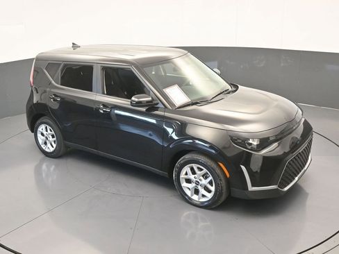 Used 2023 Kia Soul LX w/ Option Group 015 image 46