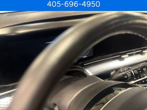 Used 2022 Kia Carnival SX Prestige FWD image 7