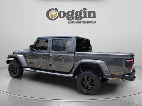 Used 2025 Jeep Gladiator Sport AWD/4WD image 3