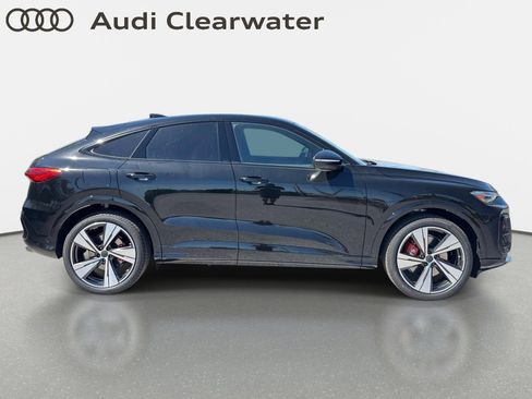New 2026 Audi SQ5 Premium Plus image 6