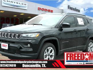 New 2025 Jeep Compass Latitude image 1