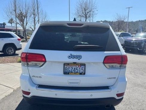 Used 2017 Jeep Grand Cherokee Limited image 8