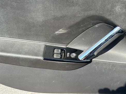 Used 2007 Saturn Sky Red Line image 8