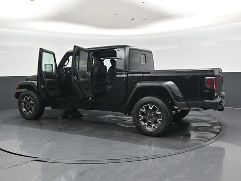 New 2026 Jeep Gladiator Sport AWD/4WD image 47