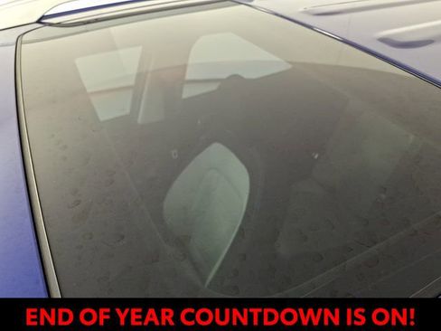 Certified 2024 Hyundai Venue SEL image 17