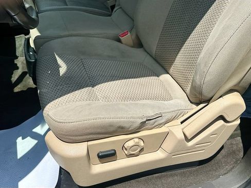 Used 2011 Ford F150 XLT w/ XLT Chrome Pkg RWD image 19
