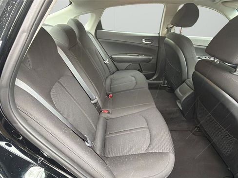 Used 2019 Kia Optima LX FWD image 13