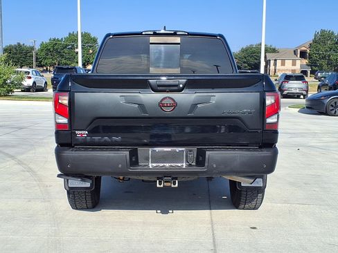 Used 2023 Nissan Titan PRO-4X w/ Pro-4x Convenience Package AWD/4WD image 8