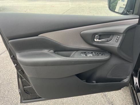 Used 2024 Nissan Murano SL w/ Cargo Package image 10