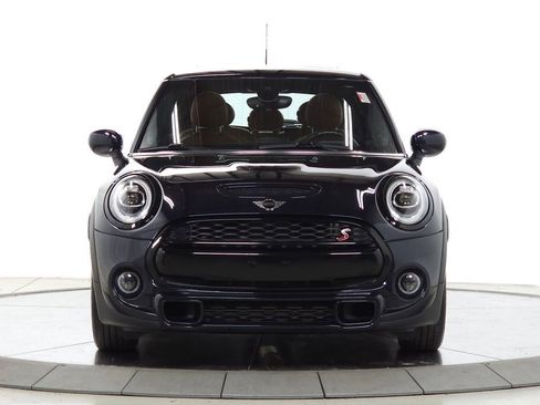 Used 2021 MINI Cooper S FWD image 2
