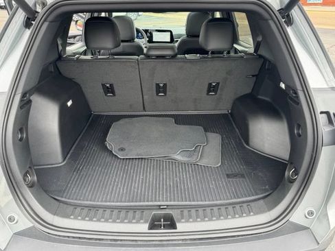 Used 2026 Chevrolet Equinox LT w/ Convenience Package II FWD image 23