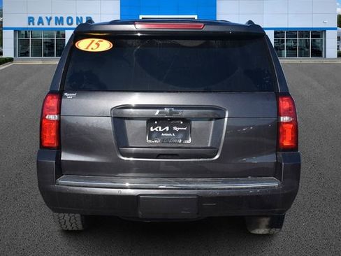 Used 2015 Chevrolet Suburban LTZ image 4