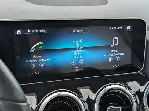 Certified 2021 Mercedes-Benz GLA 250 4MATIC image 15