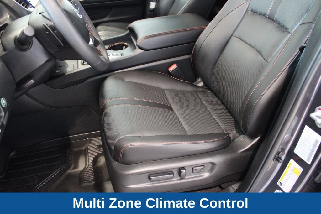 Used 2025 Honda Ridgeline TrailSport+ image 11